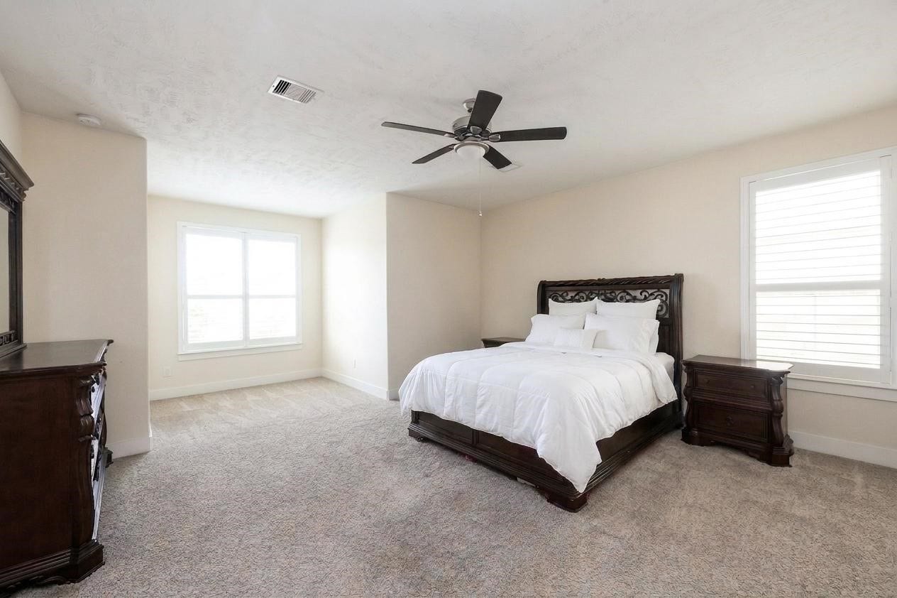 13211 Terania Cliff Trace, Houston, TX 77059 13211 Terania Cliff Trace, Houston, TX 77059