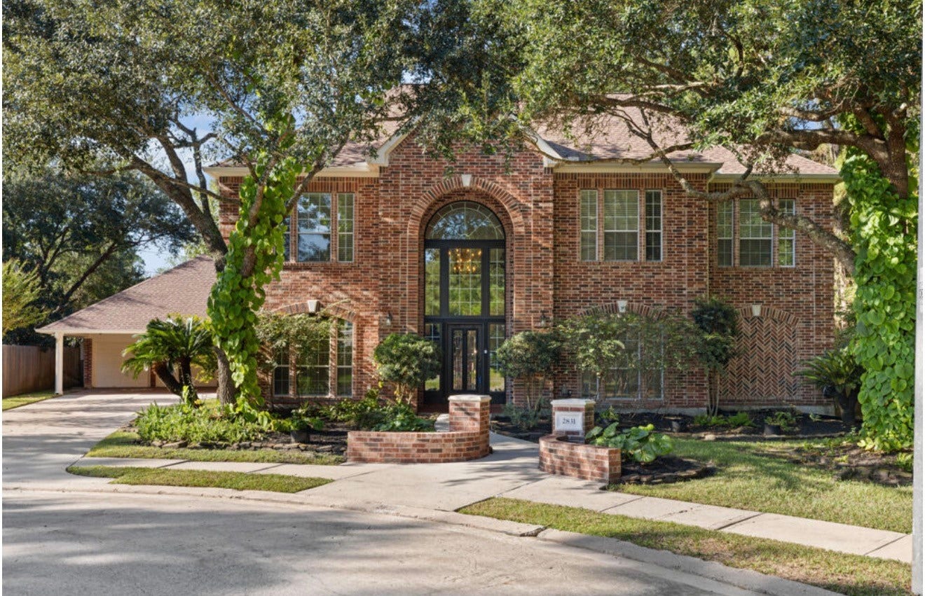2831 Hazy Hillside Court, Houston, TX 77345 Welcome home to Hazy Hillside