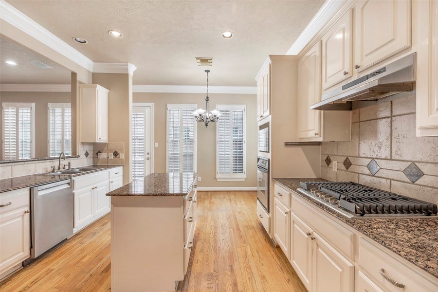 Property photo for 2811 Val Verde Park, Houston, TX