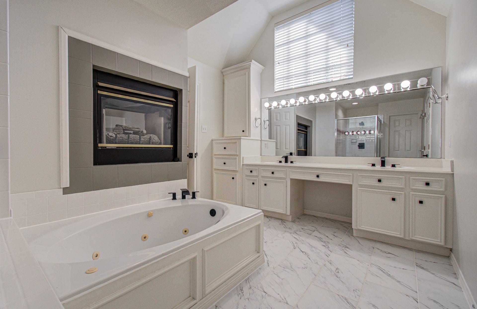 20007 Polly Creek Way, Katy, TX 77450 20007 Polly Creek Way, Katy, TX 77450