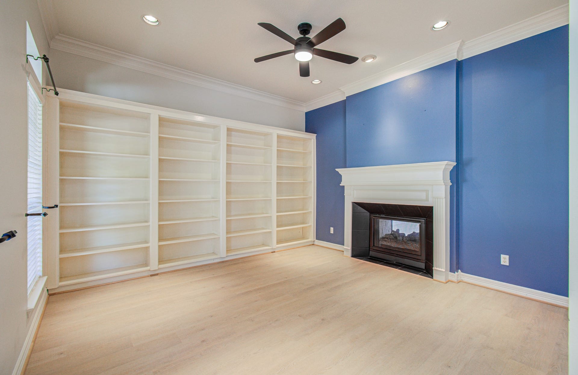 20007 Polly Creek Way, Katy, TX 77450 Huge Study/Office with built in shelves and a FIREPLACE!