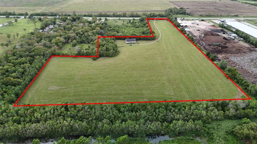 Property photo for 9621 Fm 521 Road, Rosharon, TX