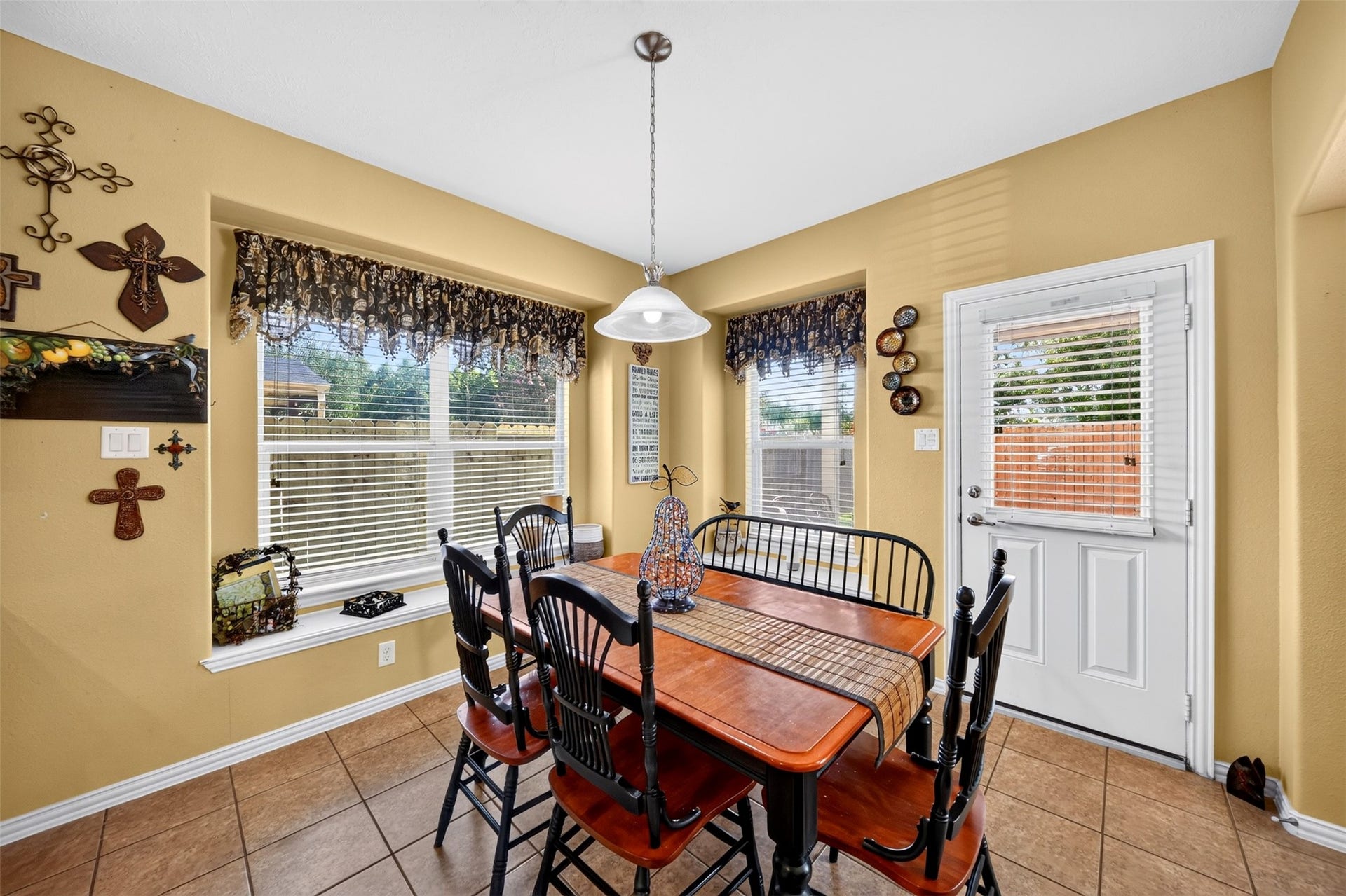 2622 Key West Drive, Katy, TX 77493 2622 Key West Drive, Katy, TX 77493