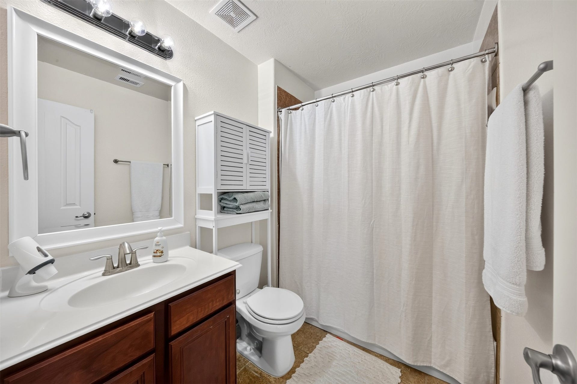 2622 Key West Drive, Katy, TX 77493 2622 Key West Drive, Katy, TX 77493