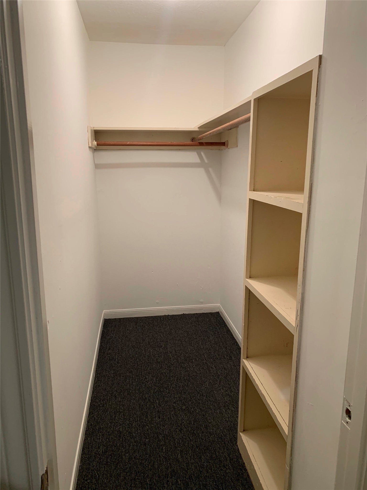 2127 Maurine Street, Houston, TX 77039 Upstairs Apartment