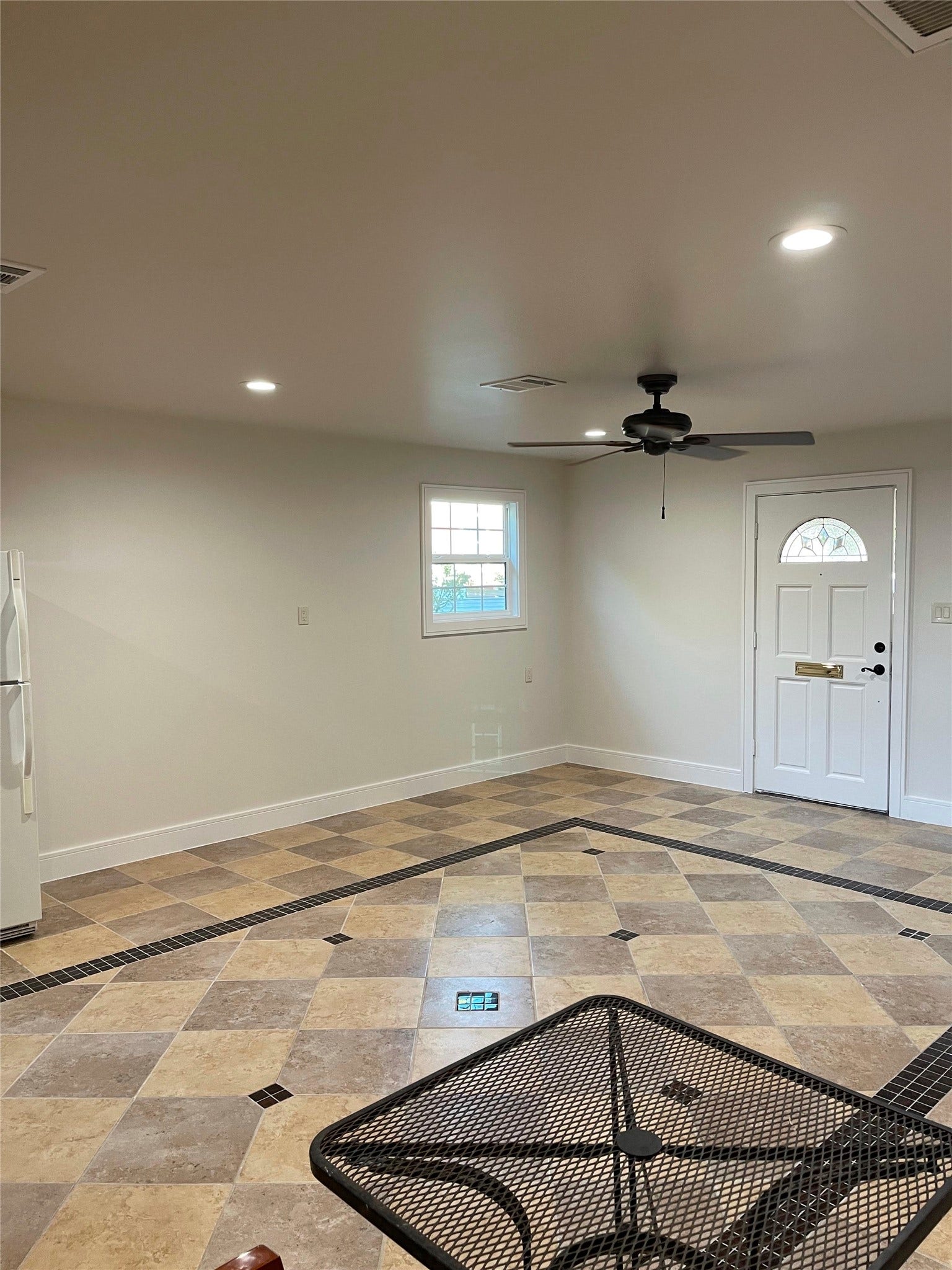 2127 Maurine Street, Houston, TX 77039 Downstairs Apartment