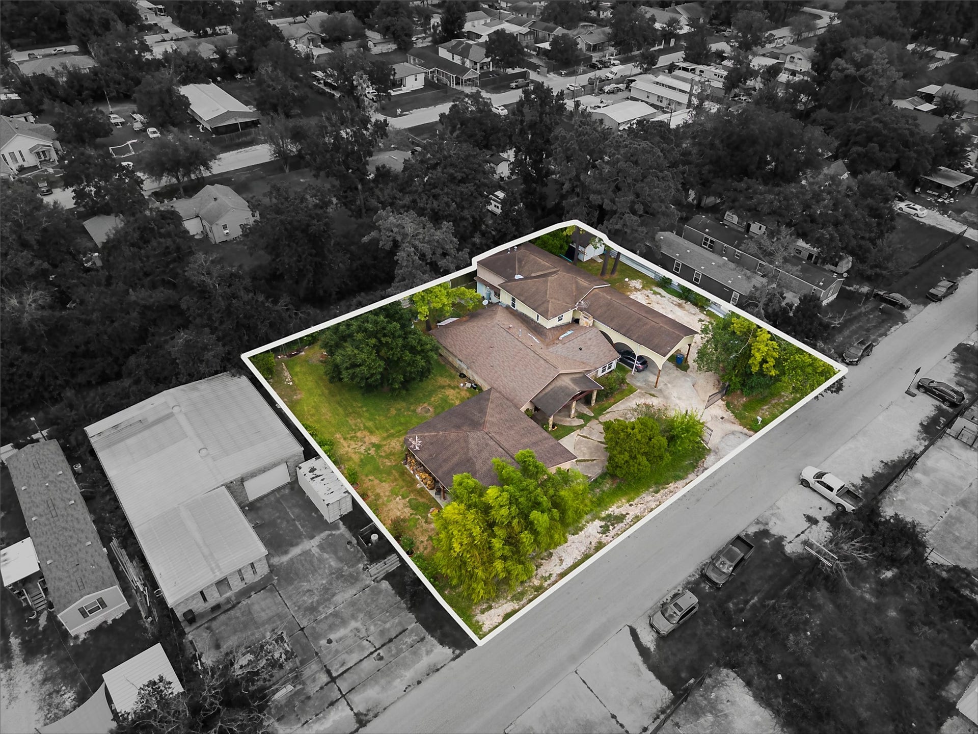 2127 Maurine Street, Houston, TX 77039 2127 Maurine Street, Houston, TX 77039