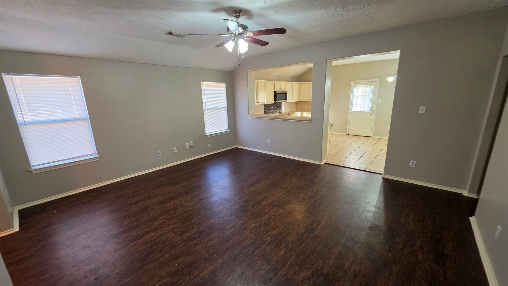 13142 Terrace Run Lane, Houston, TX 77044 13142 Terrace Run Lane, Houston, TX 77044