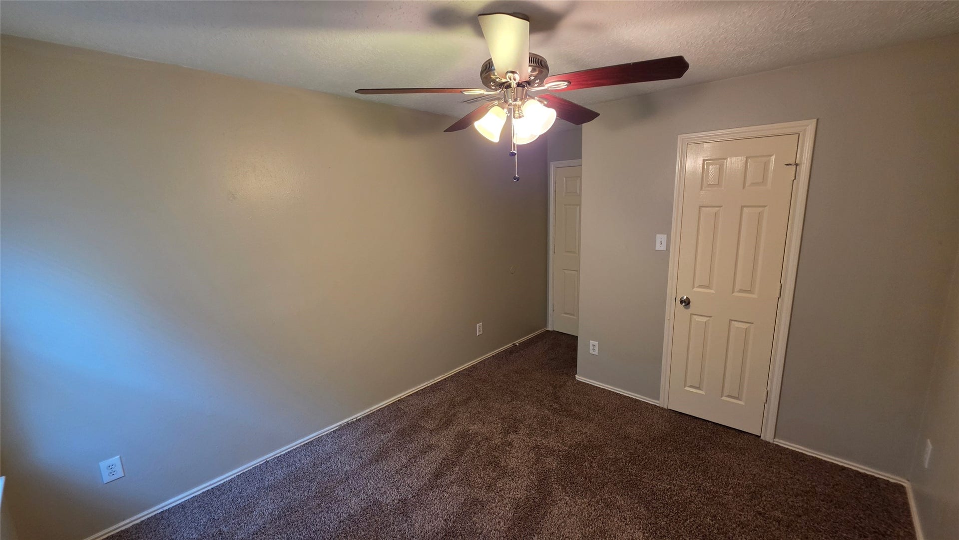 13142 Terrace Run Lane, Houston, TX 77044 13142 Terrace Run Lane, Houston, TX 77044