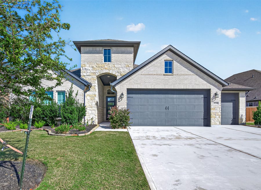 Property photo for 10726 Painted Crescent Court, Cypress, TX