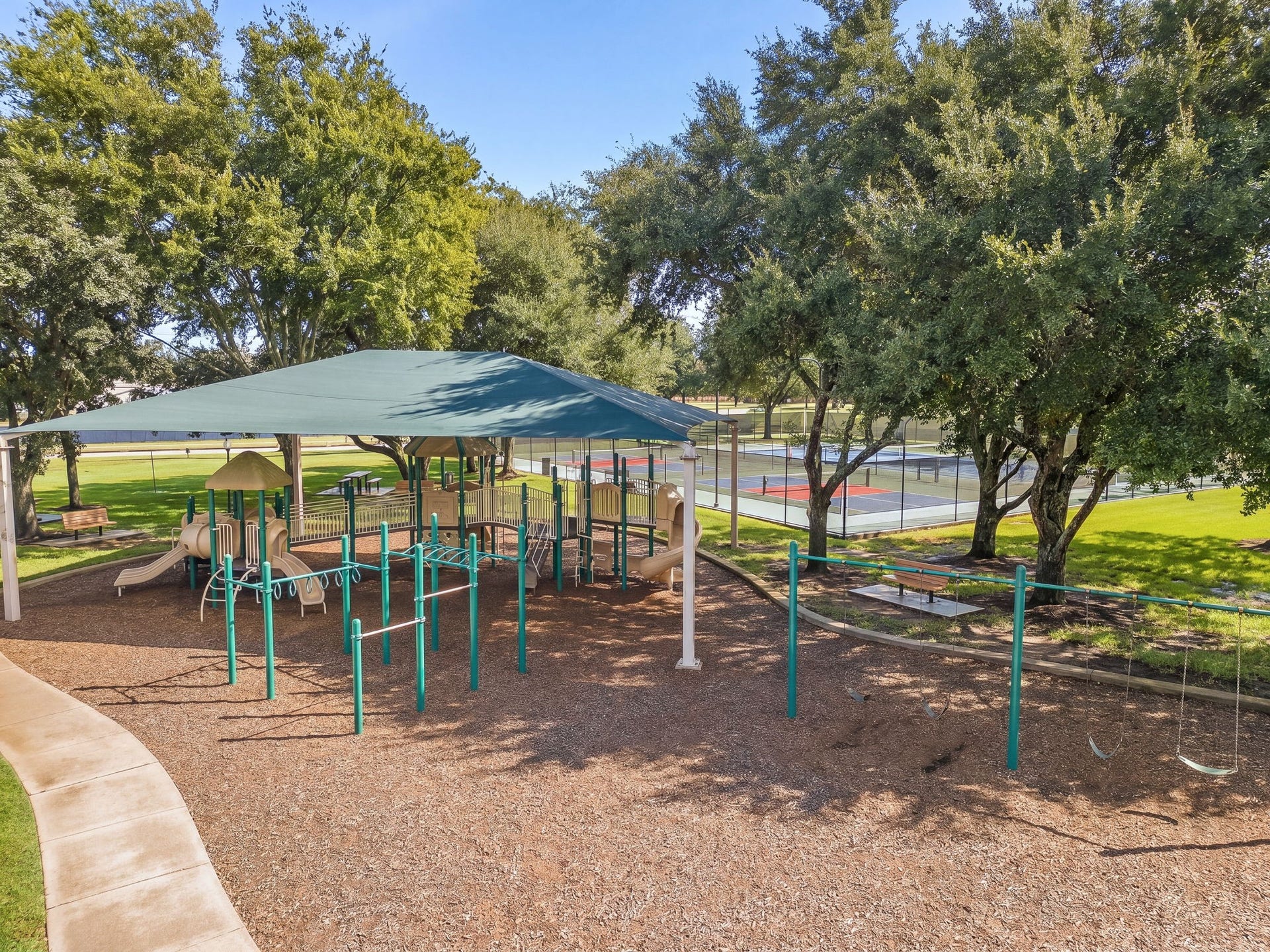 4807 Lake Wichita Lane, Richmond, TX 77407 4807 Lake Wichita Lane, Richmond, TX 77407