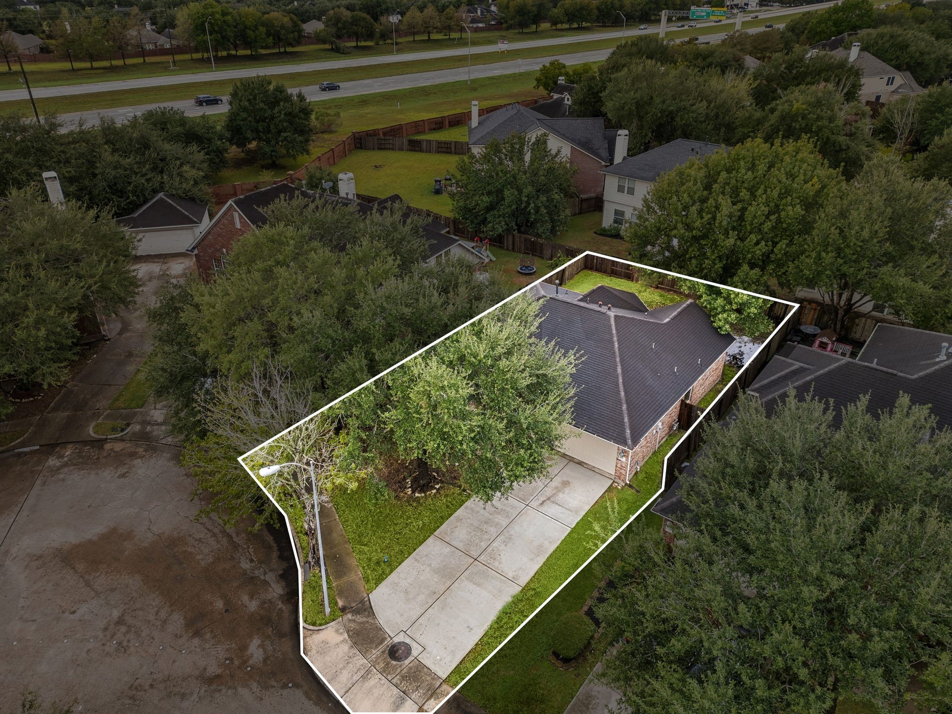 4807 Lake Wichita Lane, Richmond, TX 77407 4807 Lake Wichita Lane, Richmond, TX 77407