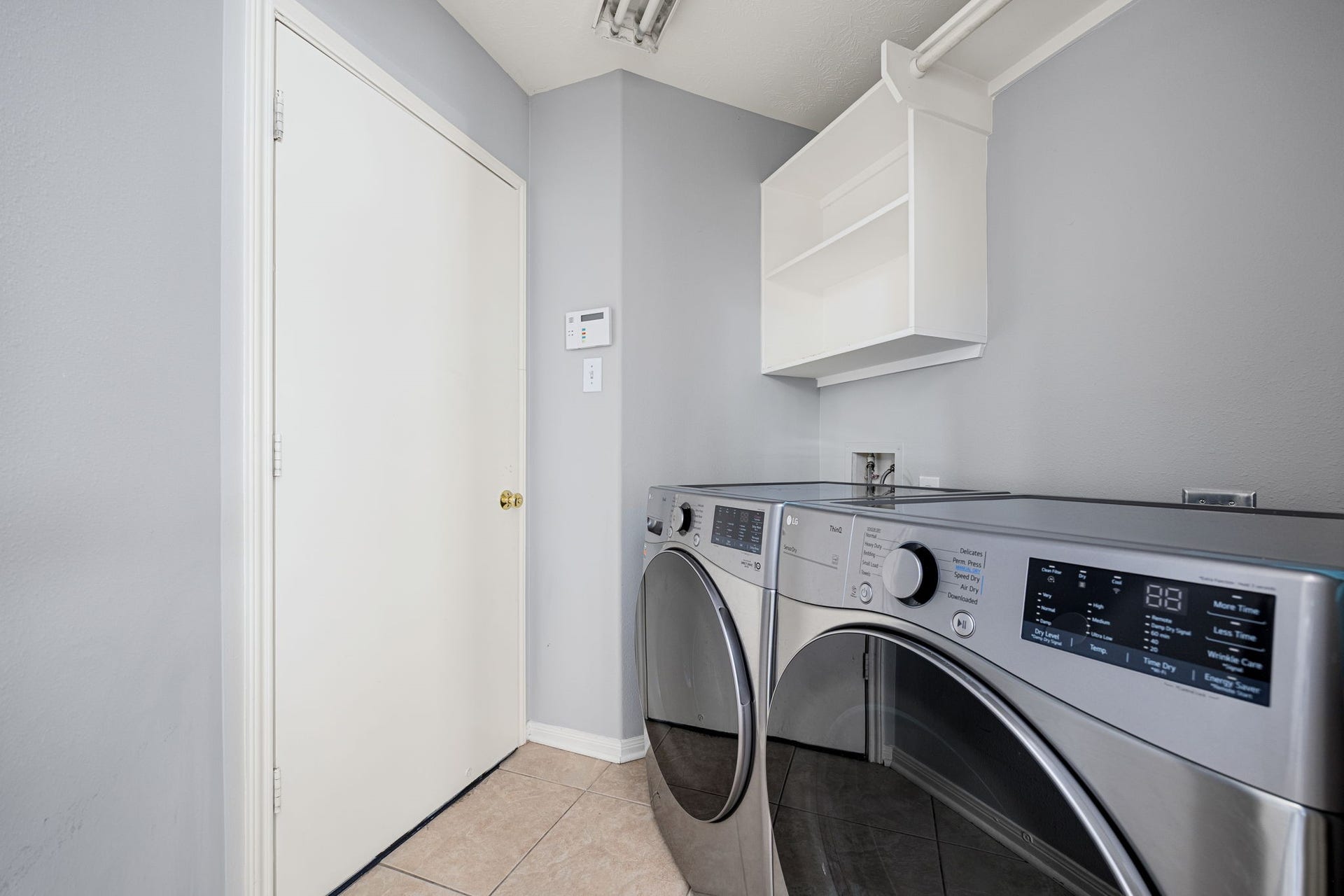 4807 Lake Wichita Lane, Richmond, TX 77407 Laundry Room