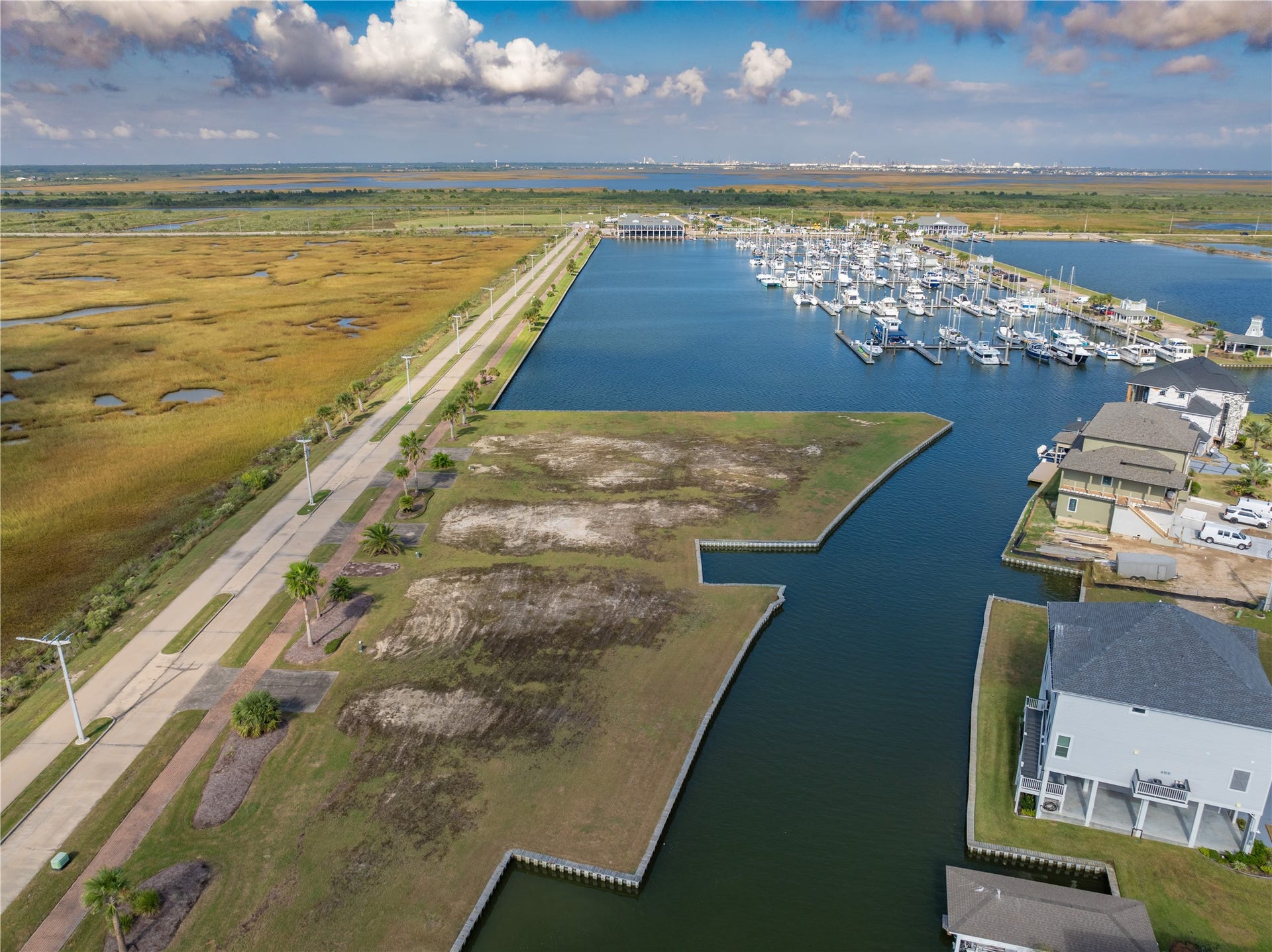43 Shell Key, Hitchcock, TX 77563 43 Shell Key, Hitchcock, TX 77563
