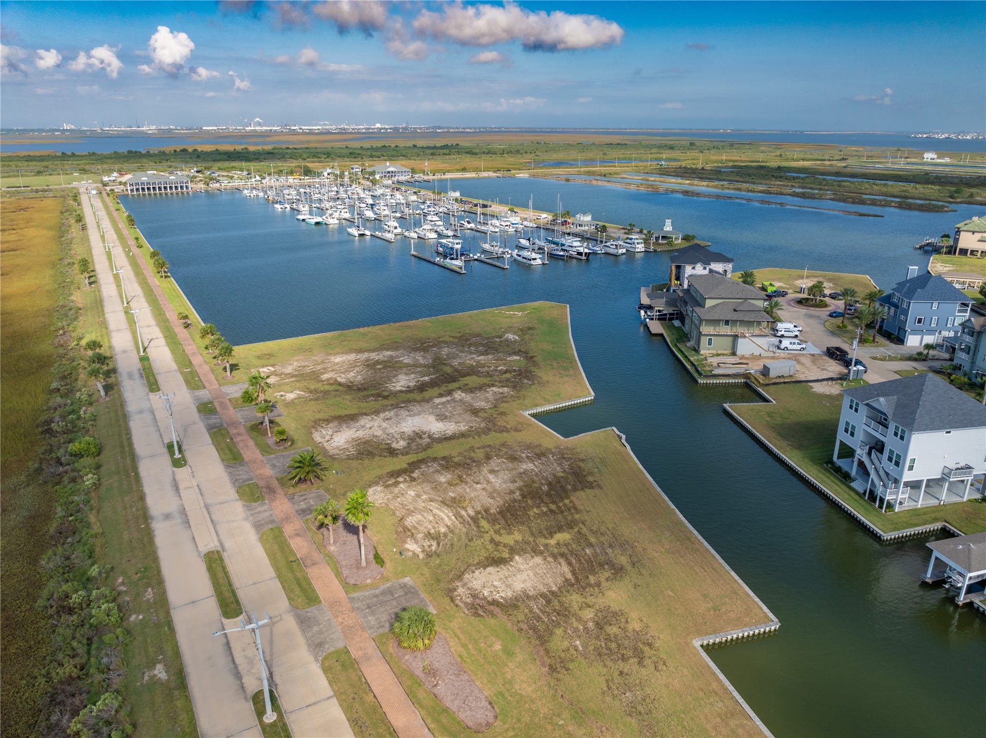 43 Shell Key, Hitchcock, TX 77563 43 Shell Key, Hitchcock, TX 77563