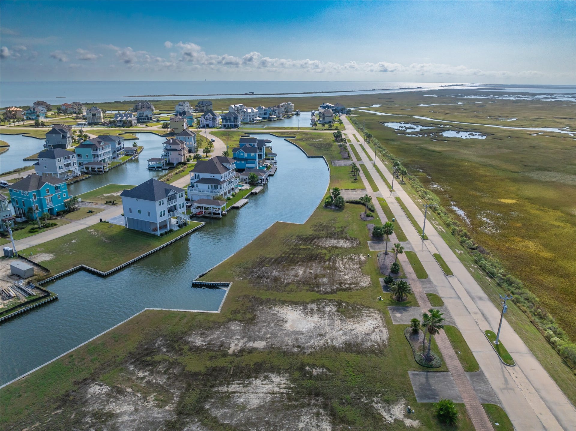 43 Shell Key, Hitchcock, TX 77563 43 Shell Key, Hitchcock, TX 77563