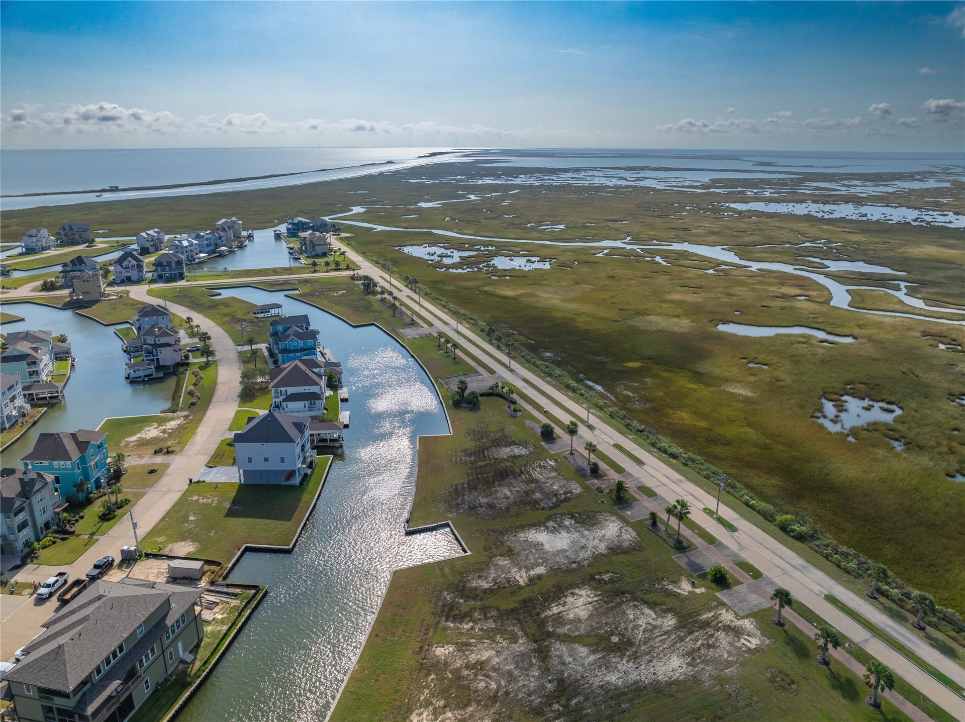 43 Shell Key, Hitchcock, TX 77563 43 Shell Key, Hitchcock, TX 77563