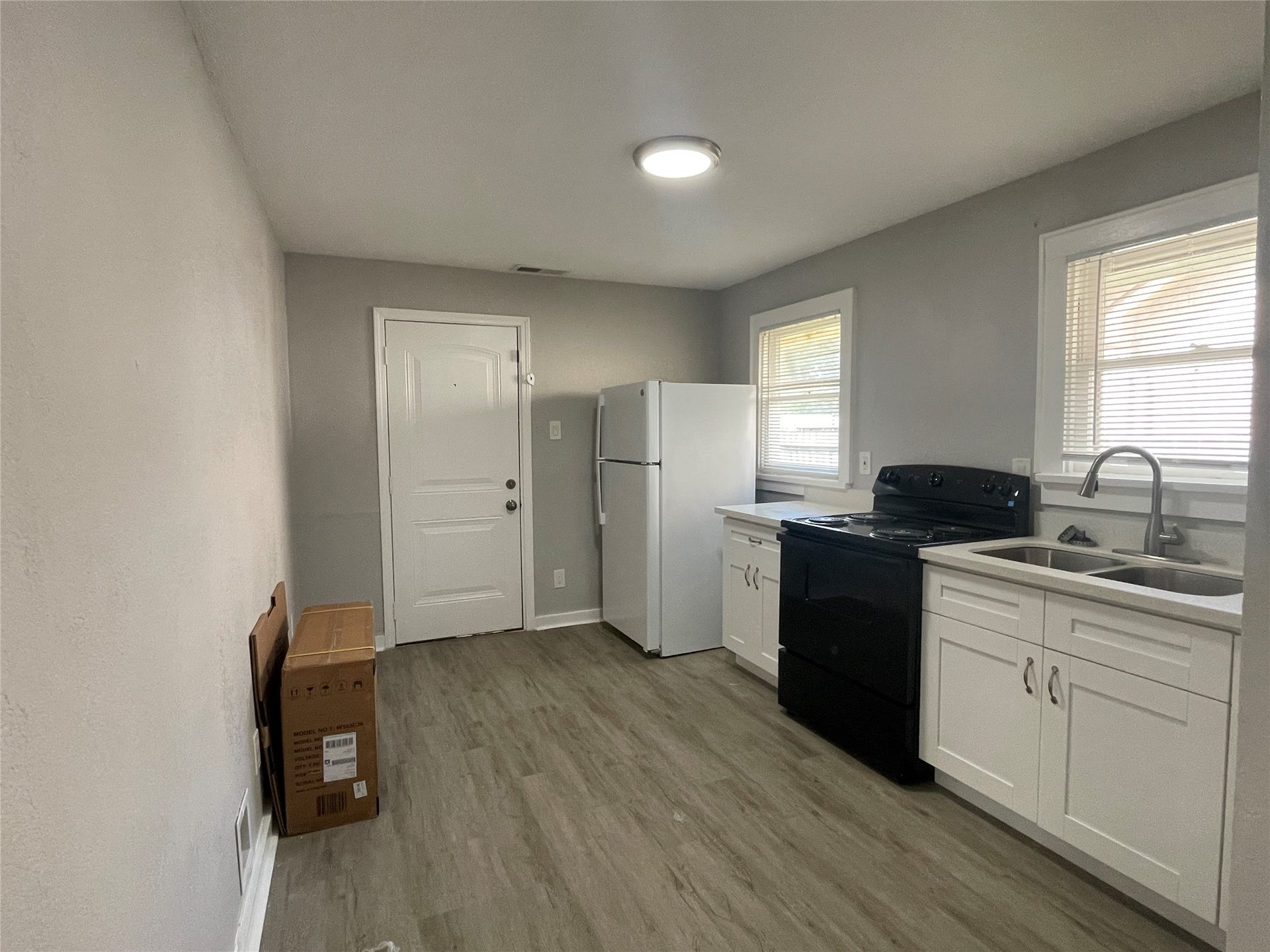 904 Fields Street, Richmond, TX 77469 904 Fields Street, Richmond, TX 77469