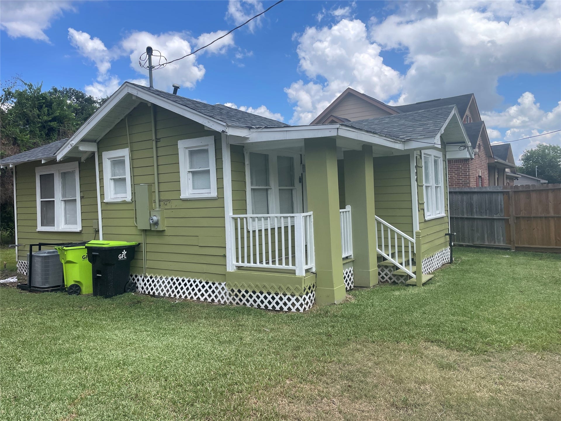 904 Fields Street, Richmond, TX 77469 904 Fields Street, Richmond, TX 77469