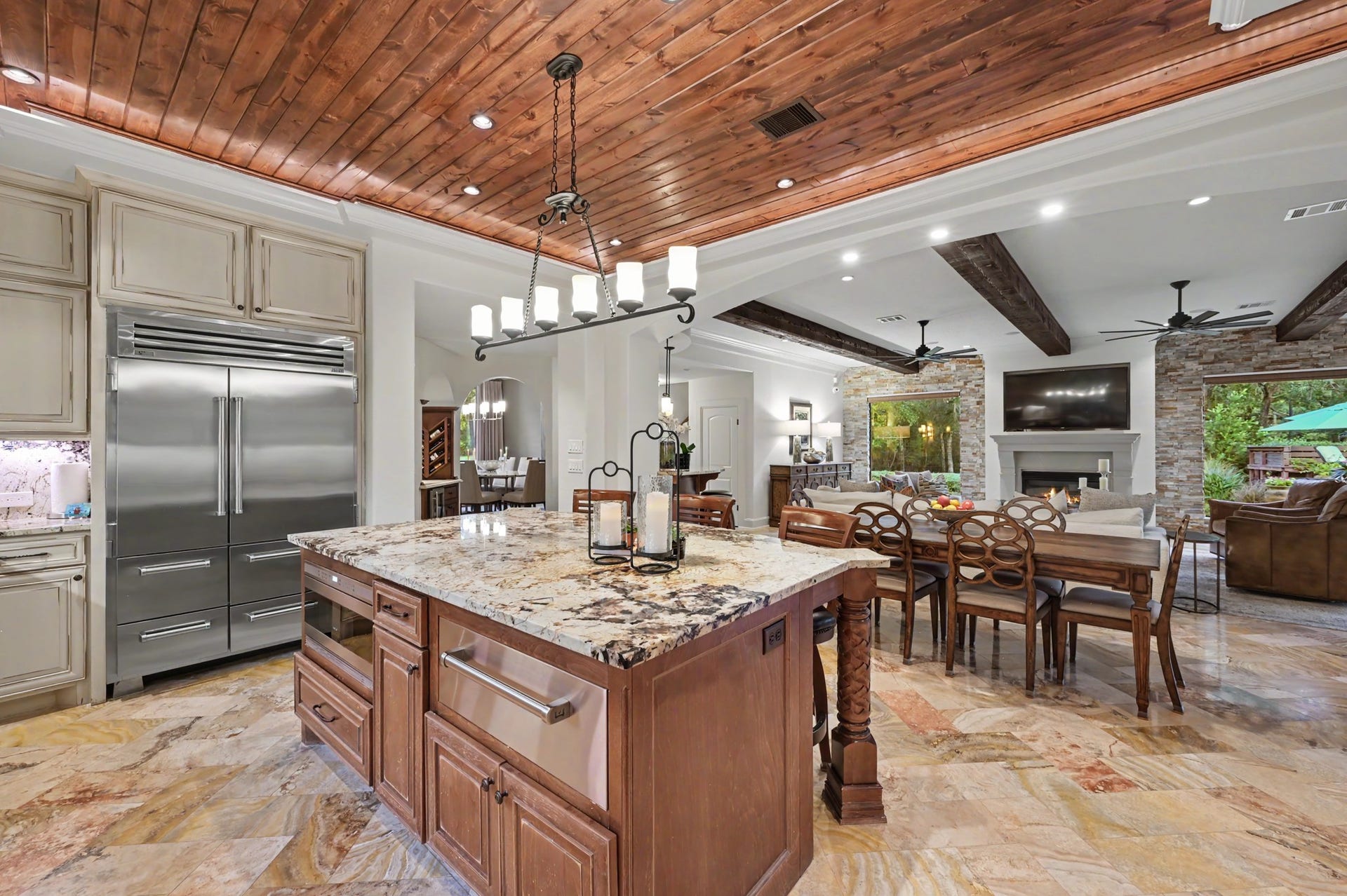 22 Watertree Court, Spring, TX 77380