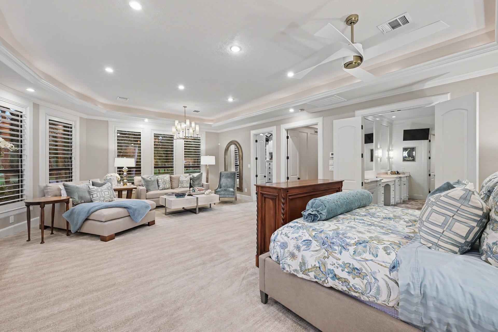 22 Watertree Court, Spring, TX 77380