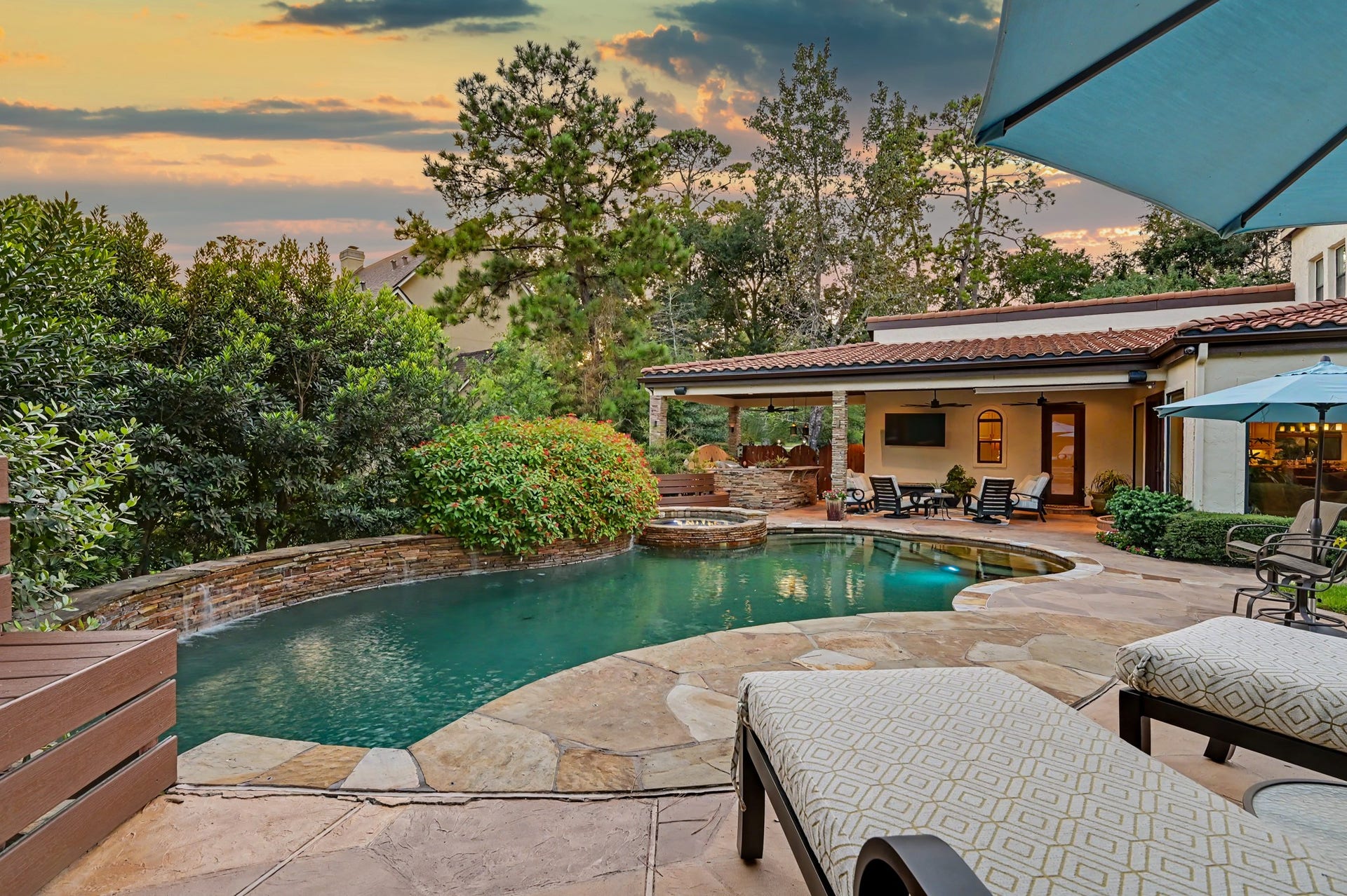 22 Watertree Court, Spring, TX 77380