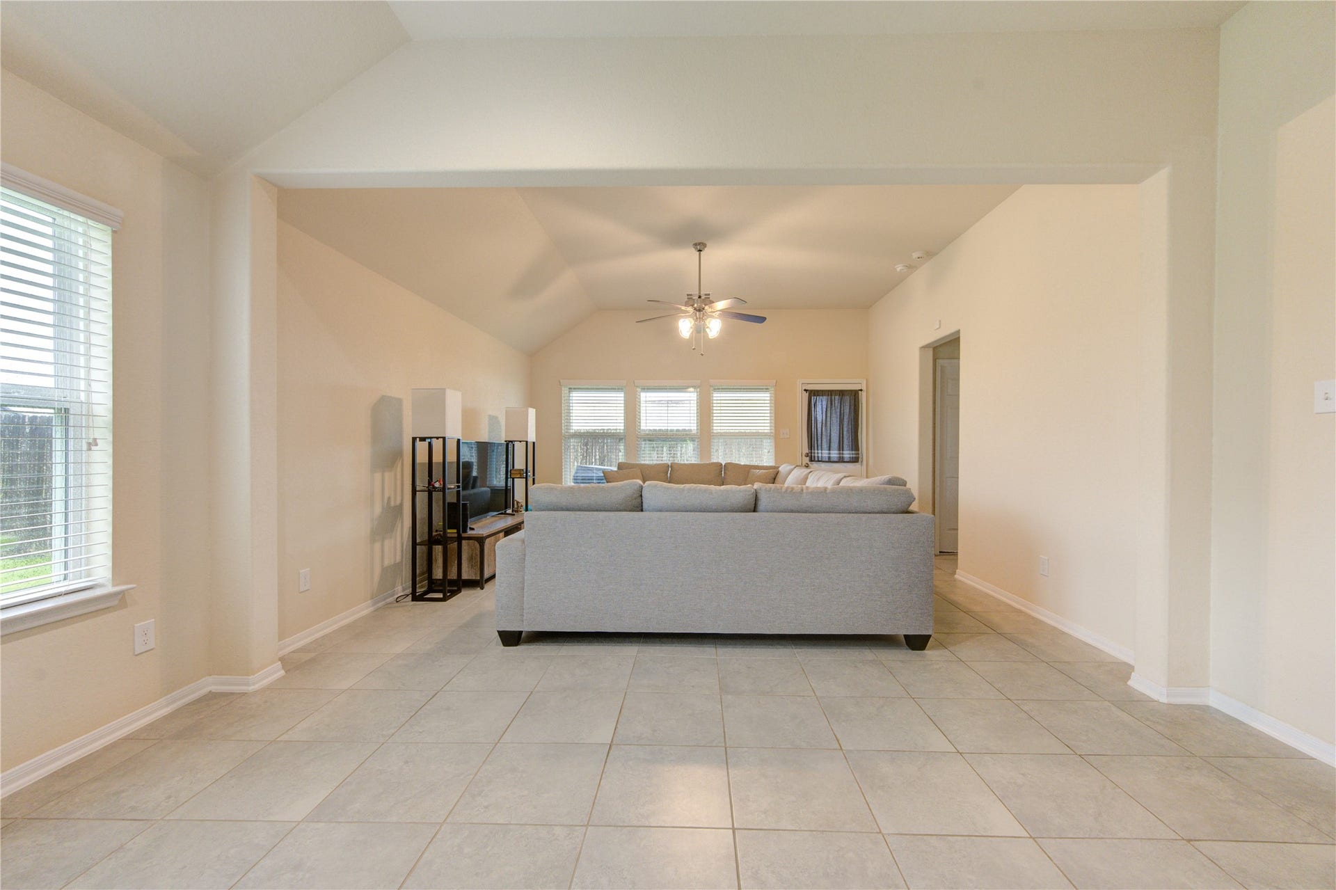 4614 Coopers Hill Trail, Rosenberg, TX 77471 4614 Coopers Hill Trail, Rosenberg, TX 77471