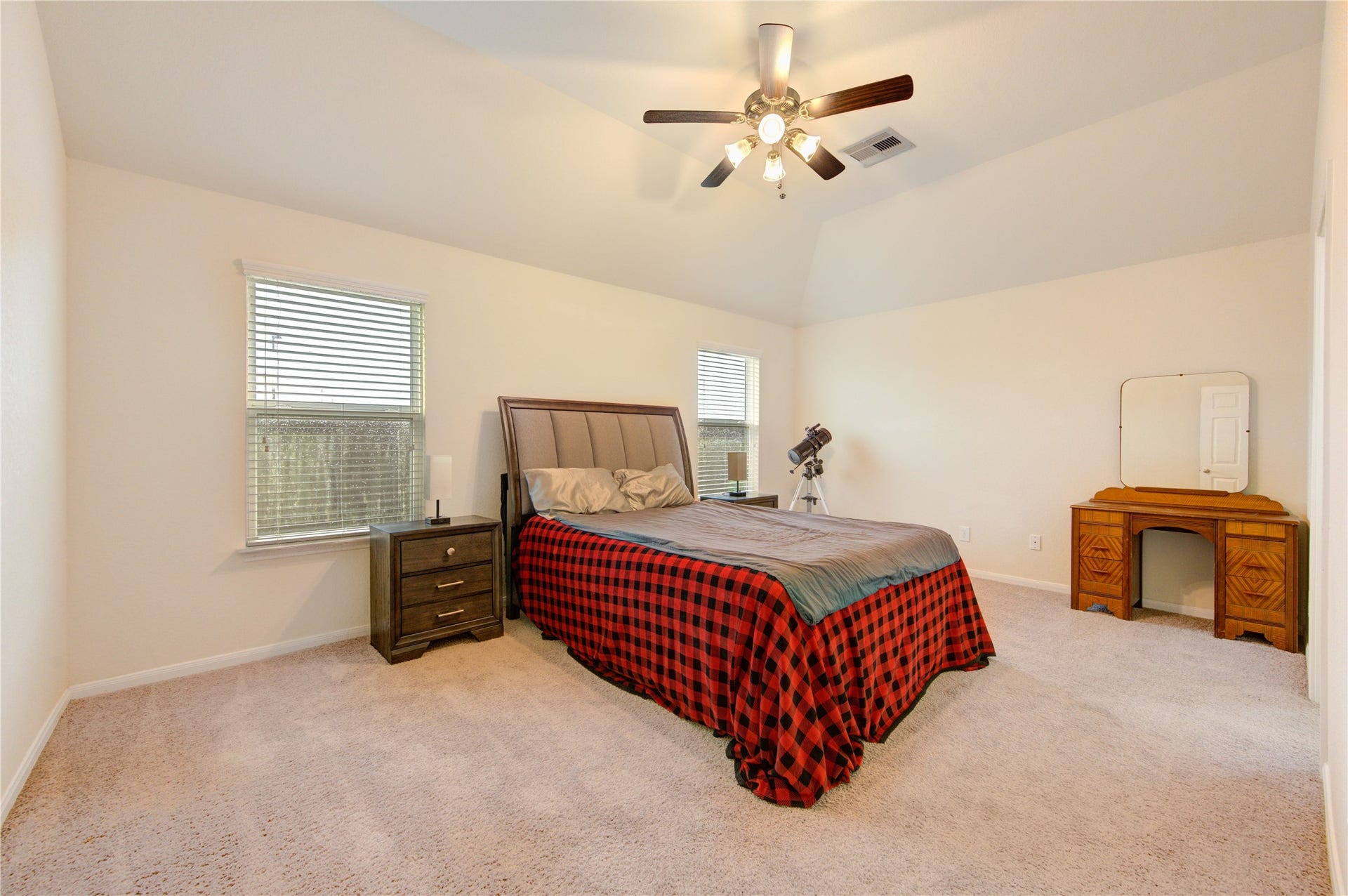 4614 Coopers Hill Trail, Rosenberg, TX 77471 4614 Coopers Hill Trail, Rosenberg, TX 77471