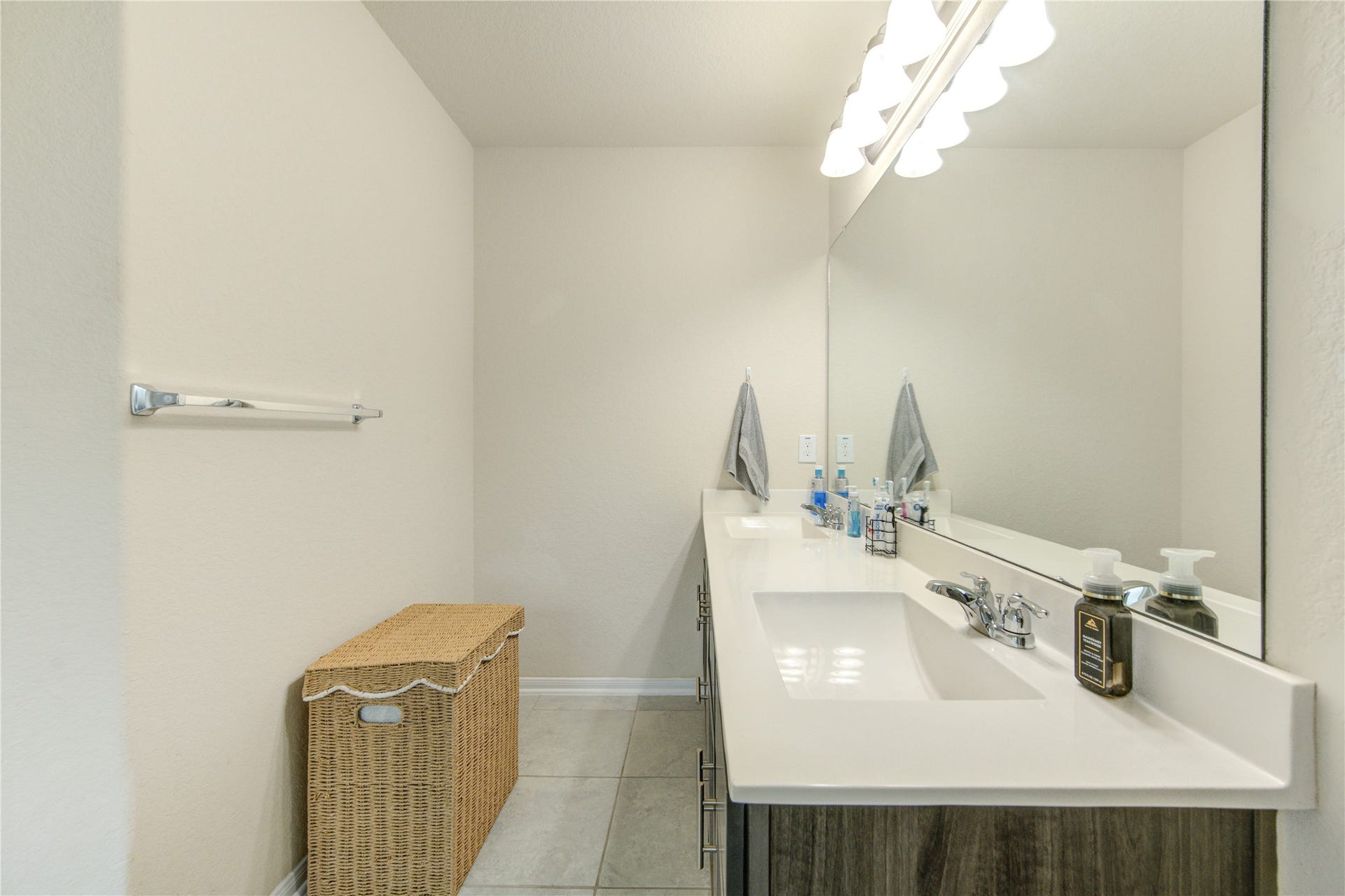 4614 Coopers Hill Trail, Rosenberg, TX 77471 4614 Coopers Hill Trail, Rosenberg, TX 77471
