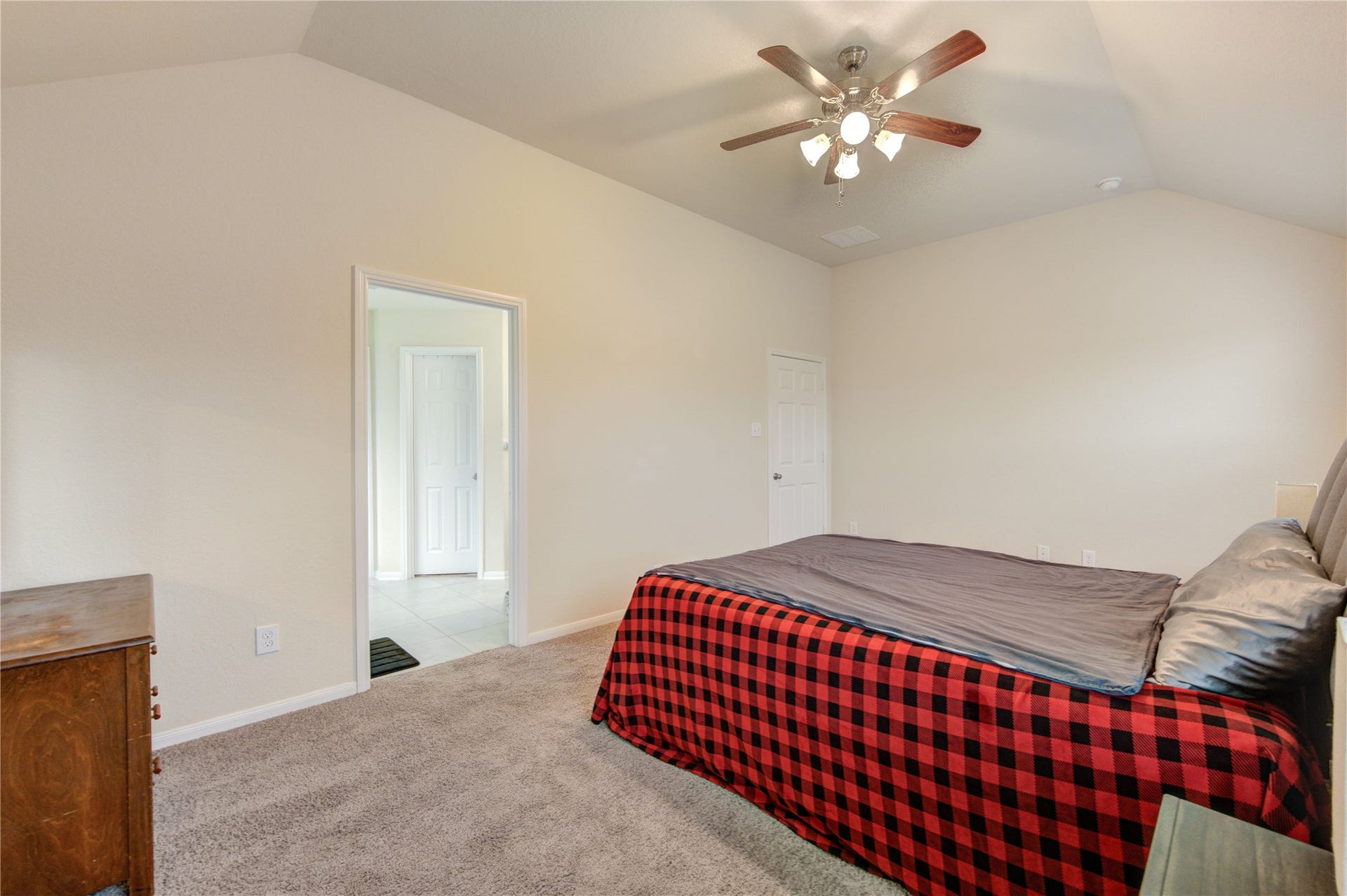 4614 Coopers Hill Trail, Rosenberg, TX 77471 4614 Coopers Hill Trail, Rosenberg, TX 77471