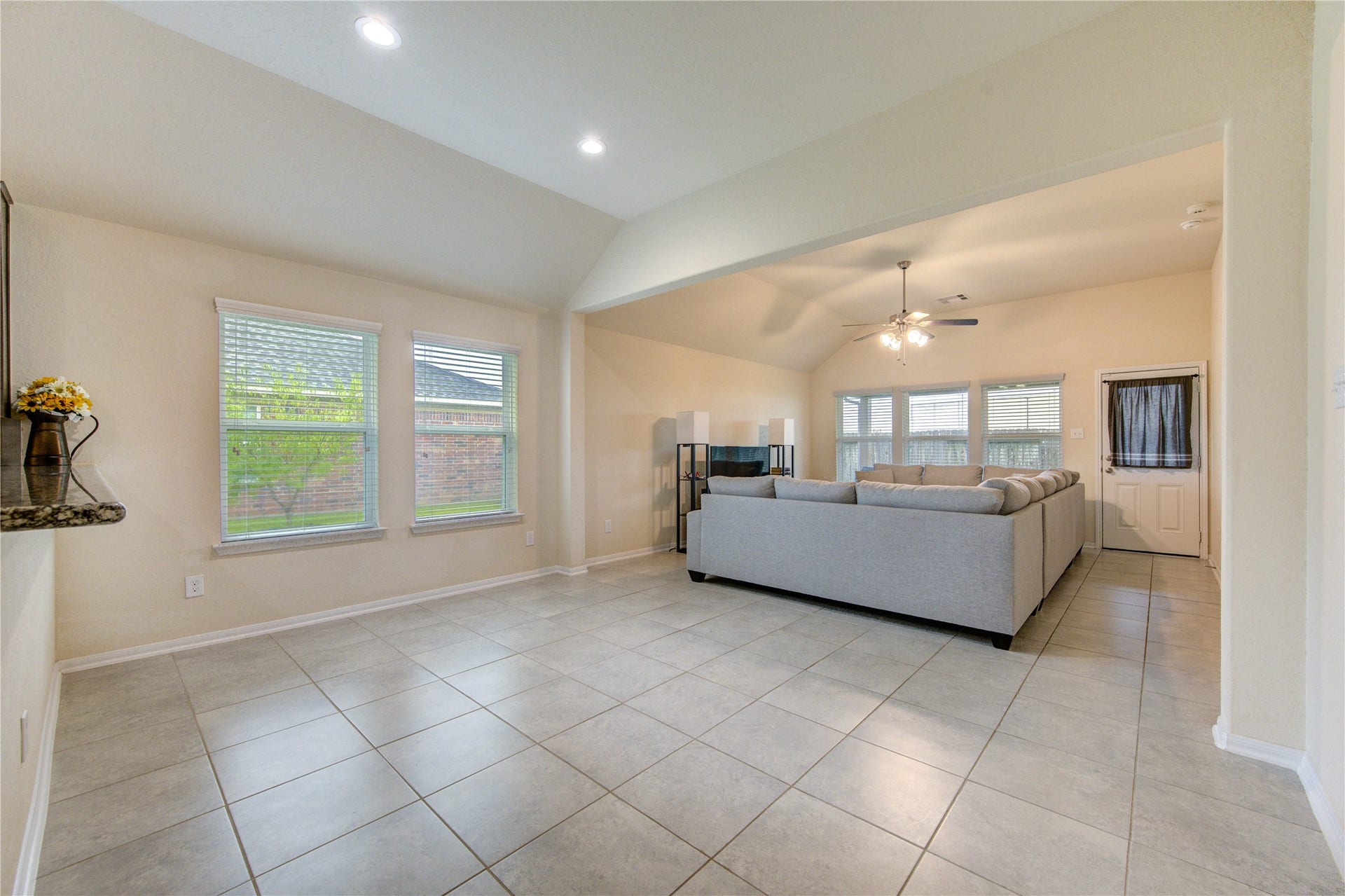4614 Coopers Hill Trail, Rosenberg, TX 77471 4614 Coopers Hill Trail, Rosenberg, TX 77471