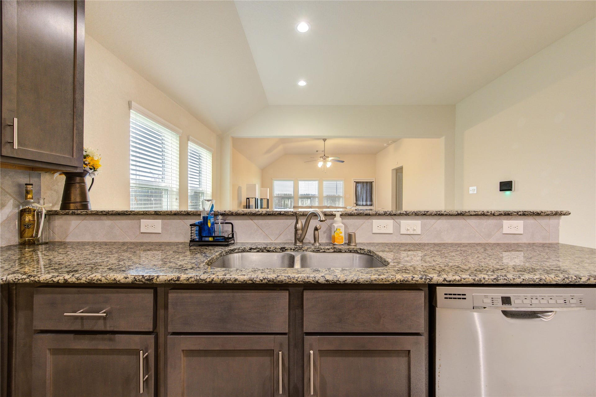 4614 Coopers Hill Trail, Rosenberg, TX 77471 4614 Coopers Hill Trail, Rosenberg, TX 77471
