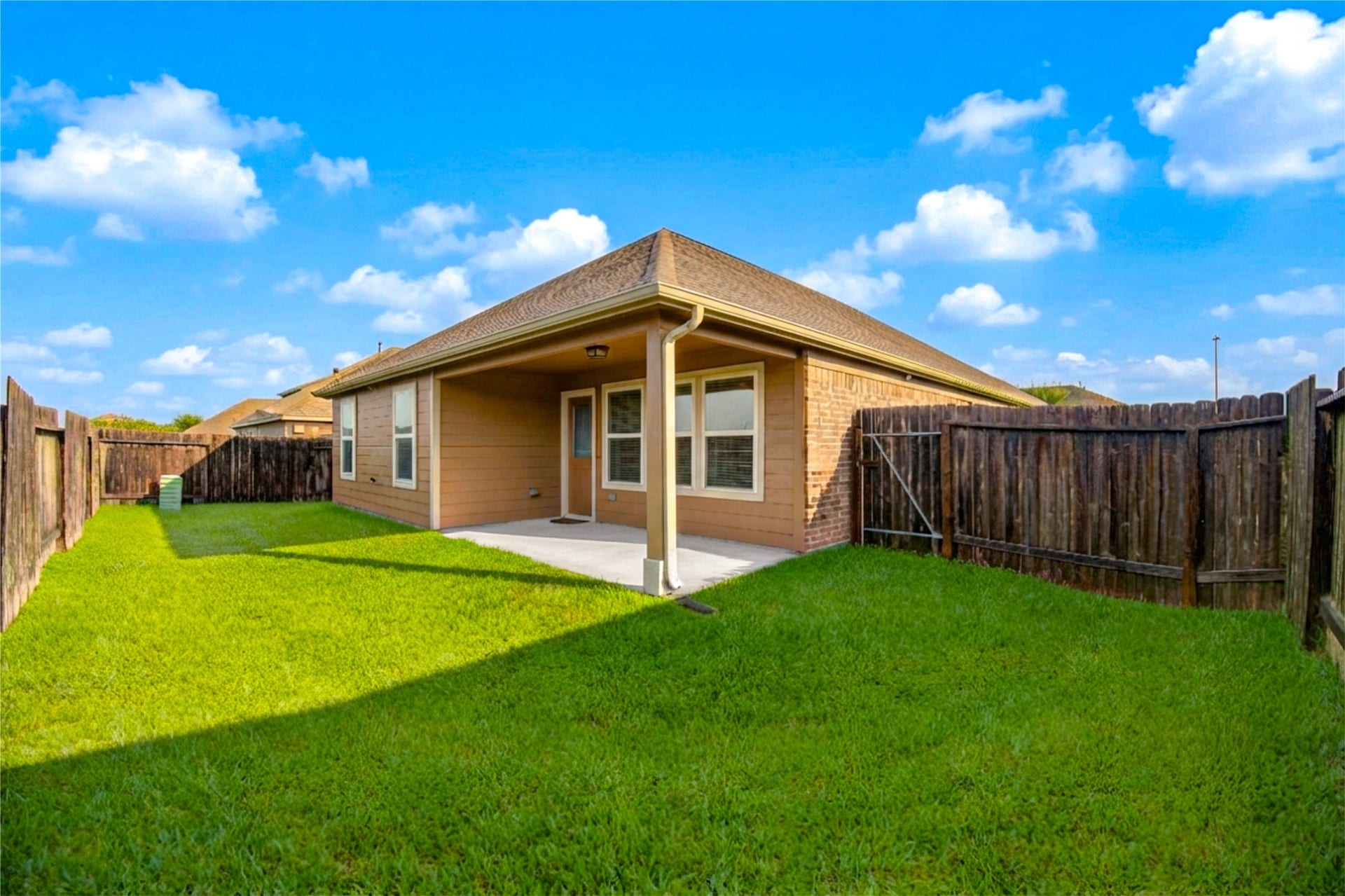 4614 Coopers Hill Trail, Rosenberg, TX 77471 4614 Coopers Hill Trail, Rosenberg, TX 77471