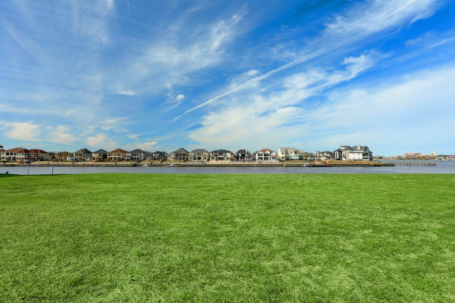 Property photo for 2538 Beacon Circle, League City, TX