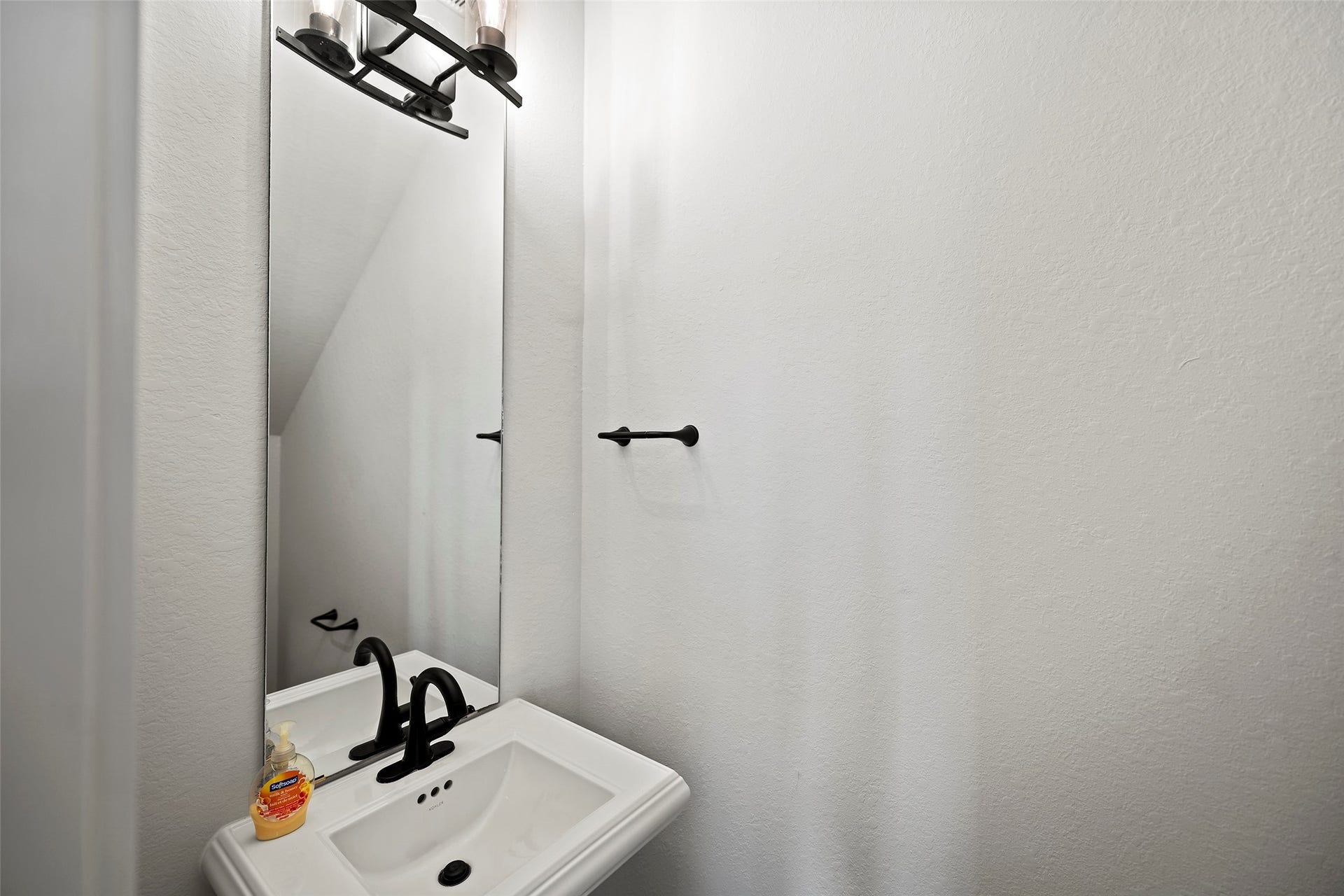 1335 Watermont Drive, Missouri City, TX 77459 1335 Watermont Drive, Missouri City, TX 77459
