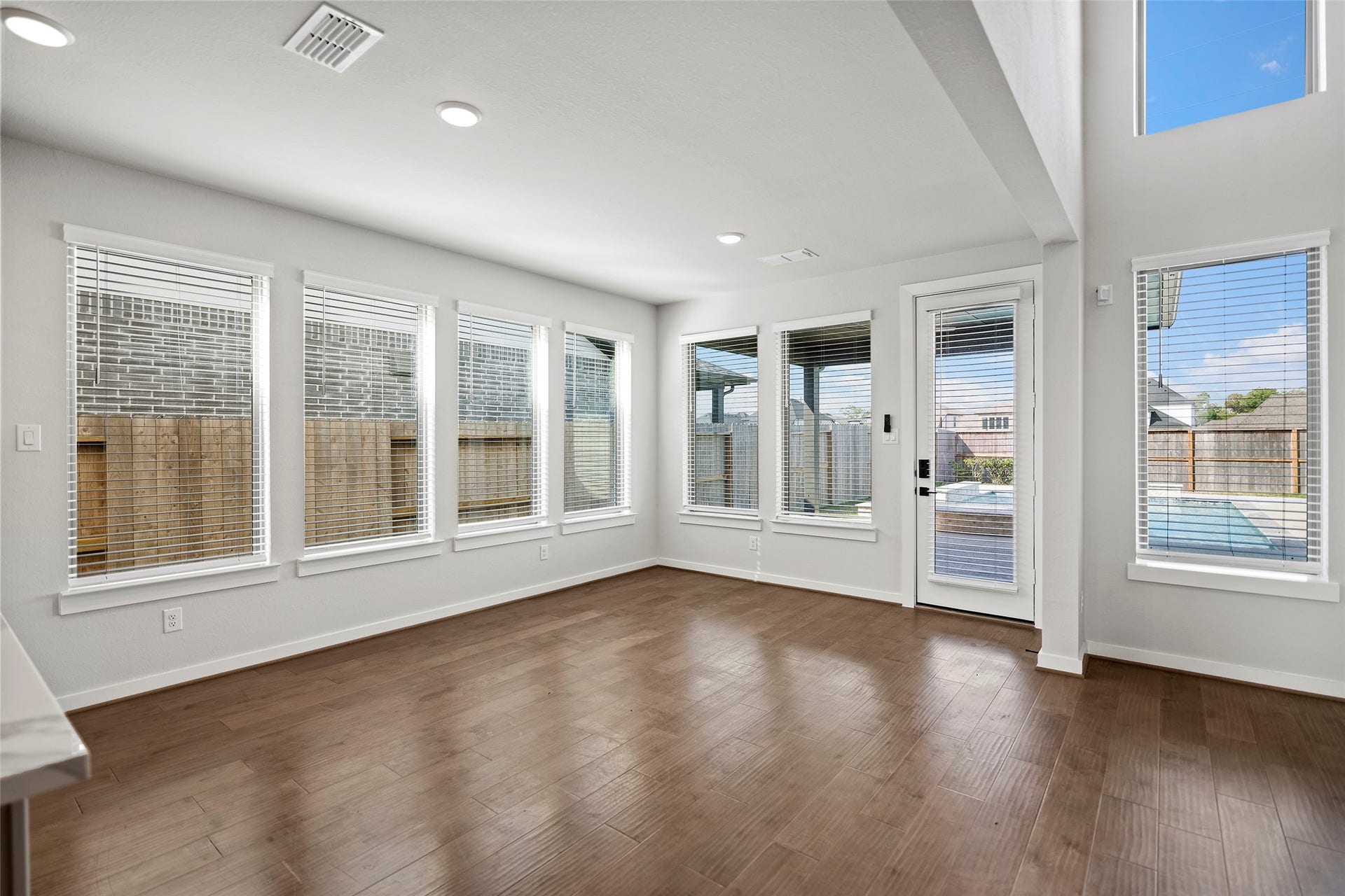 1335 Watermont Drive, Missouri City, TX 77459 1335 Watermont Drive, Missouri City, TX 77459