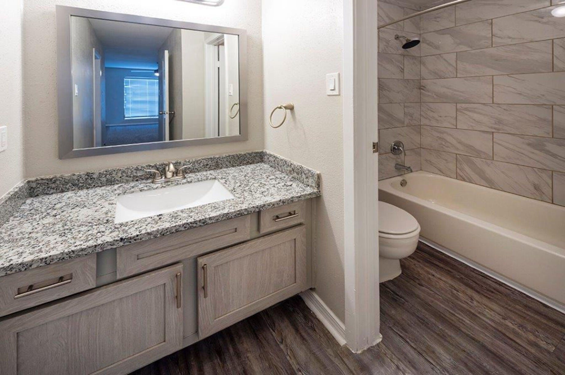 15603 Gulf Freeway, #2604, Houston, TX 77598