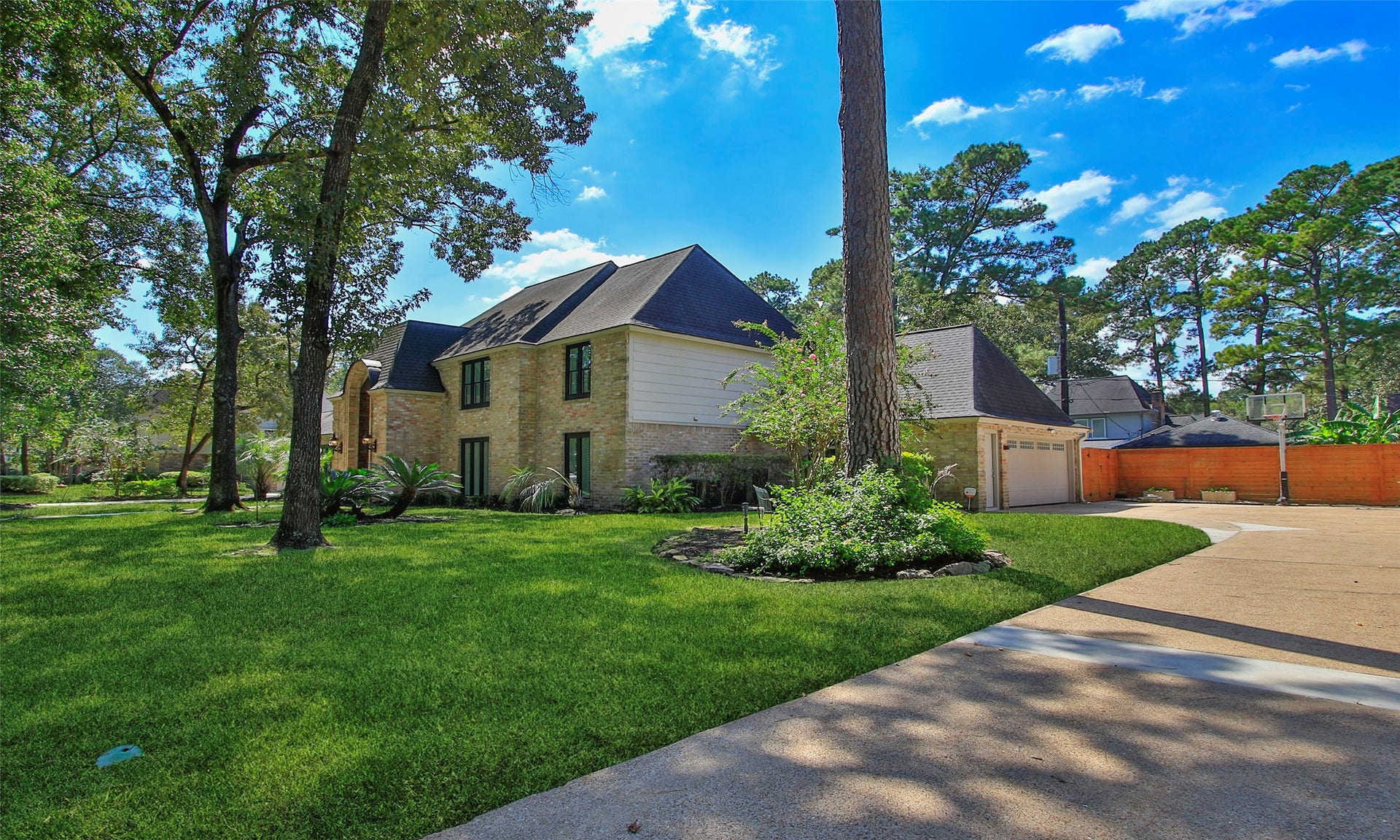 16123 Rudgewick Lane, Spring, TX 77379 16123 Rudgewick Lane, Spring, TX 77379