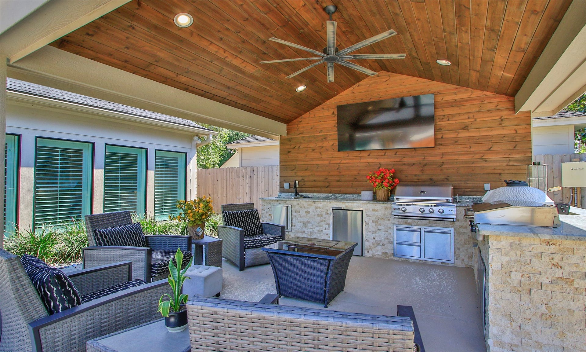 16123 Rudgewick Lane, Spring, TX 77379 16123 Rudgewick Lane, Spring, TX 77379