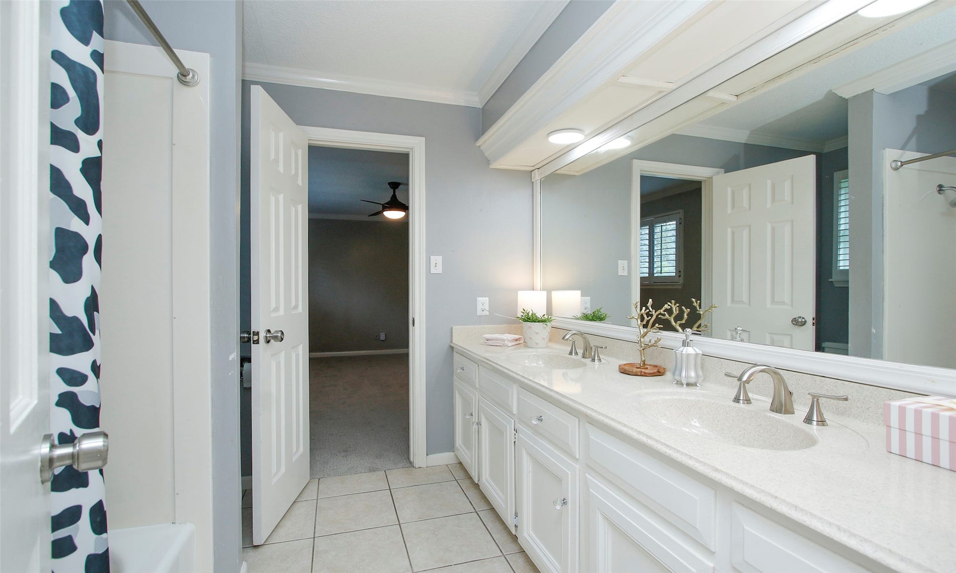 16123 Rudgewick Lane, Spring, TX 77379 16123 Rudgewick Lane, Spring, TX 77379