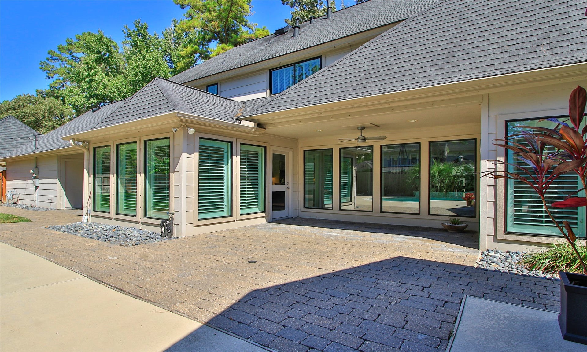16123 Rudgewick Lane, Spring, TX 77379 16123 Rudgewick Lane, Spring, TX 77379