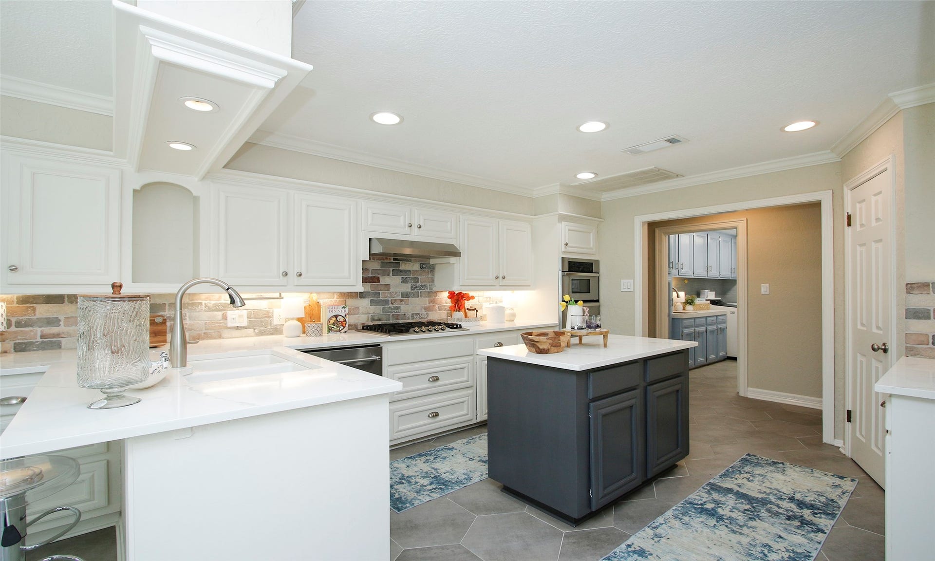 16123 Rudgewick Lane, Spring, TX 77379 16123 Rudgewick Lane, Spring, TX 77379