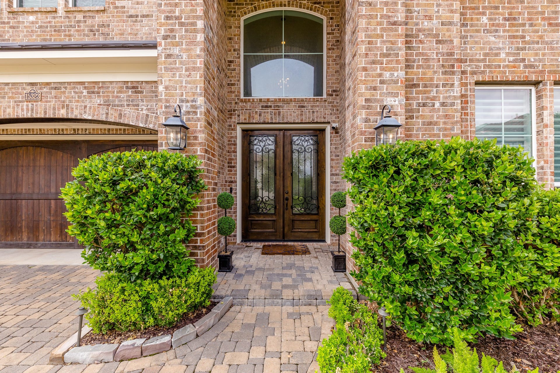 15323 Oyster Creek Lane SE, Sugar Land, TX 77478 15323 Oyster Creek Lane SE, Sugar Land, TX 77478