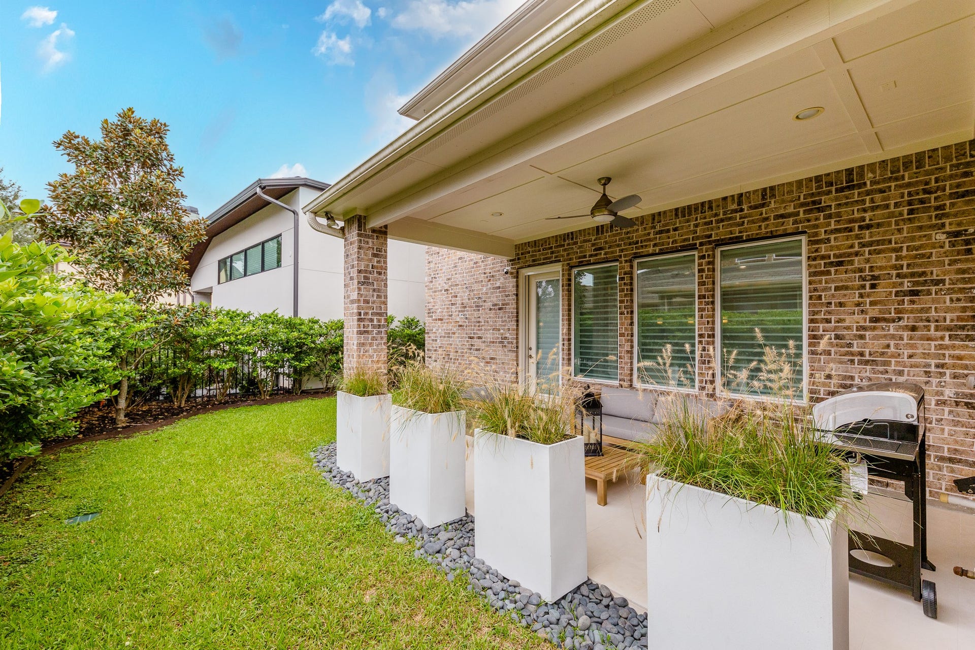 15323 Oyster Creek Lane SE, Sugar Land, TX 77478 15323 Oyster Creek Lane SE, Sugar Land, TX 77478