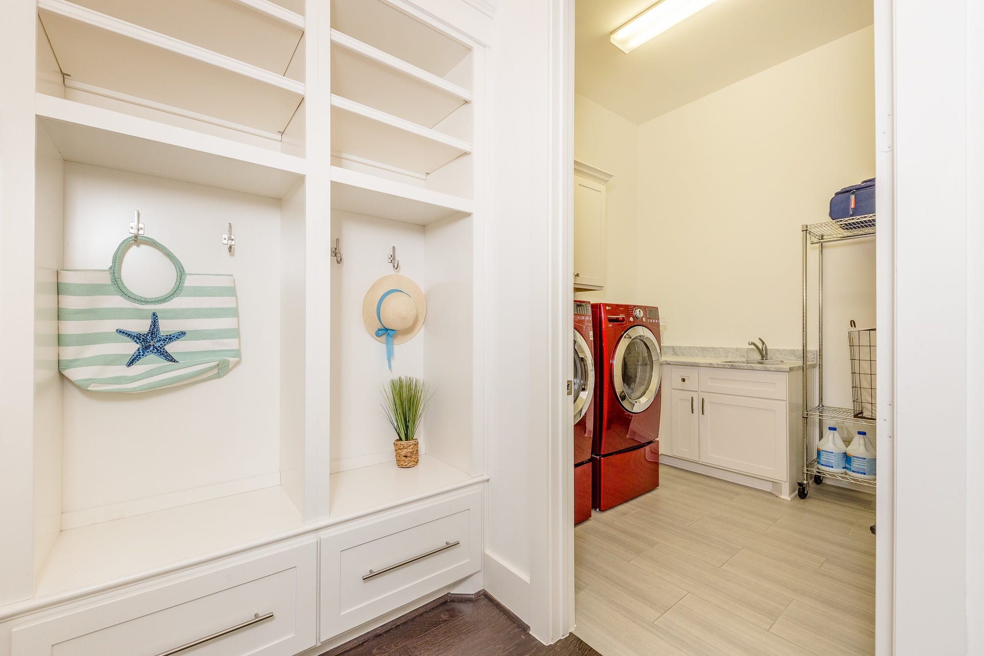 15323 Oyster Creek Lane SE, Sugar Land, TX 77478 15323 Oyster Creek Lane SE, Sugar Land, TX 77478