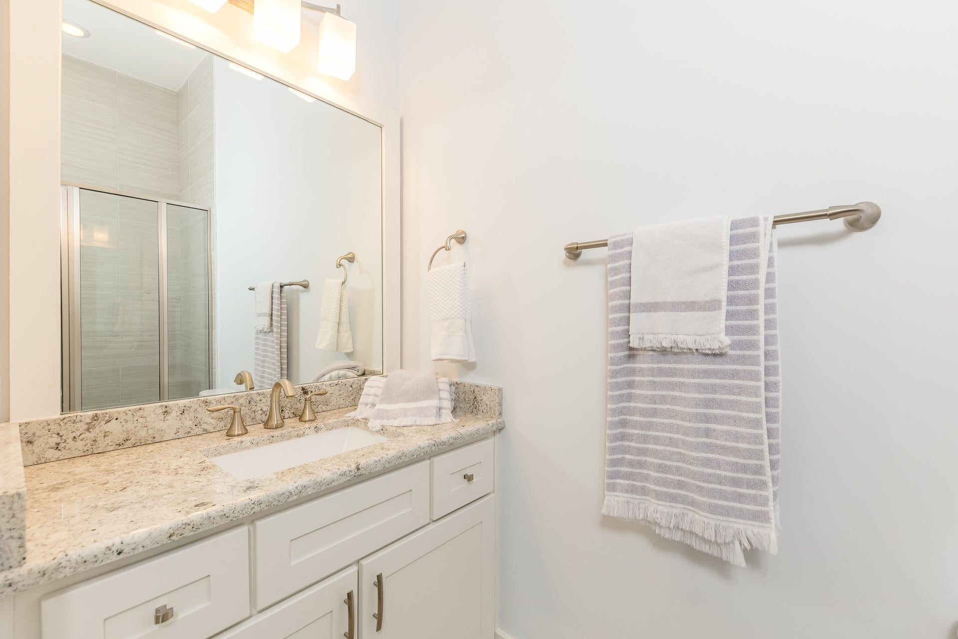 15323 Oyster Creek Lane SE, Sugar Land, TX 77478 15323 Oyster Creek Lane SE, Sugar Land, TX 77478