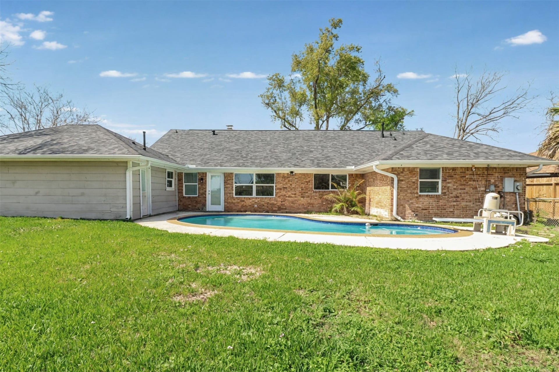 1310 El Dorado Boulevard, Houston, TX 77062 1310 El Dorado Boulevard, Houston, TX 77062