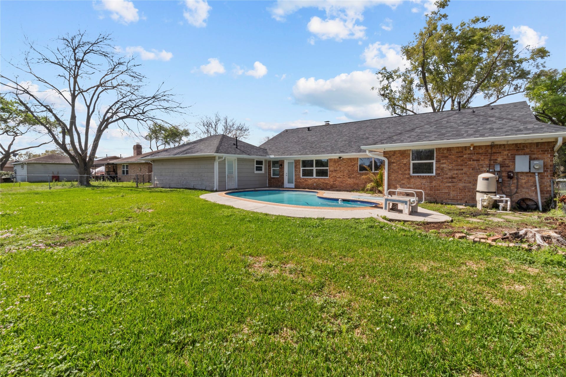 1310 El Dorado Boulevard, Houston, TX 77062 1310 El Dorado Boulevard, Houston, TX 77062