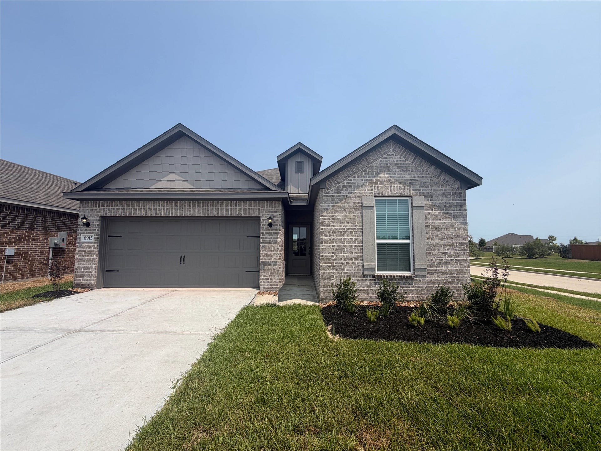 8915 New Jade Drive, Iowa Colony, TX 77583 8915 New Jade Drive, Iowa Colony, TX 77583