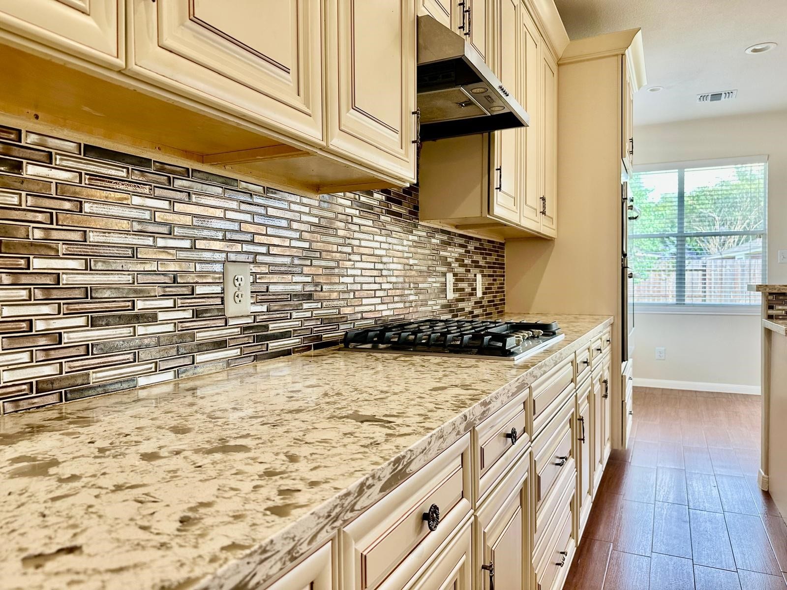 6115 Cypresswood Green Drive, Spring, TX 77373 6115 Cypresswood Green Drive, Spring, TX 77373
